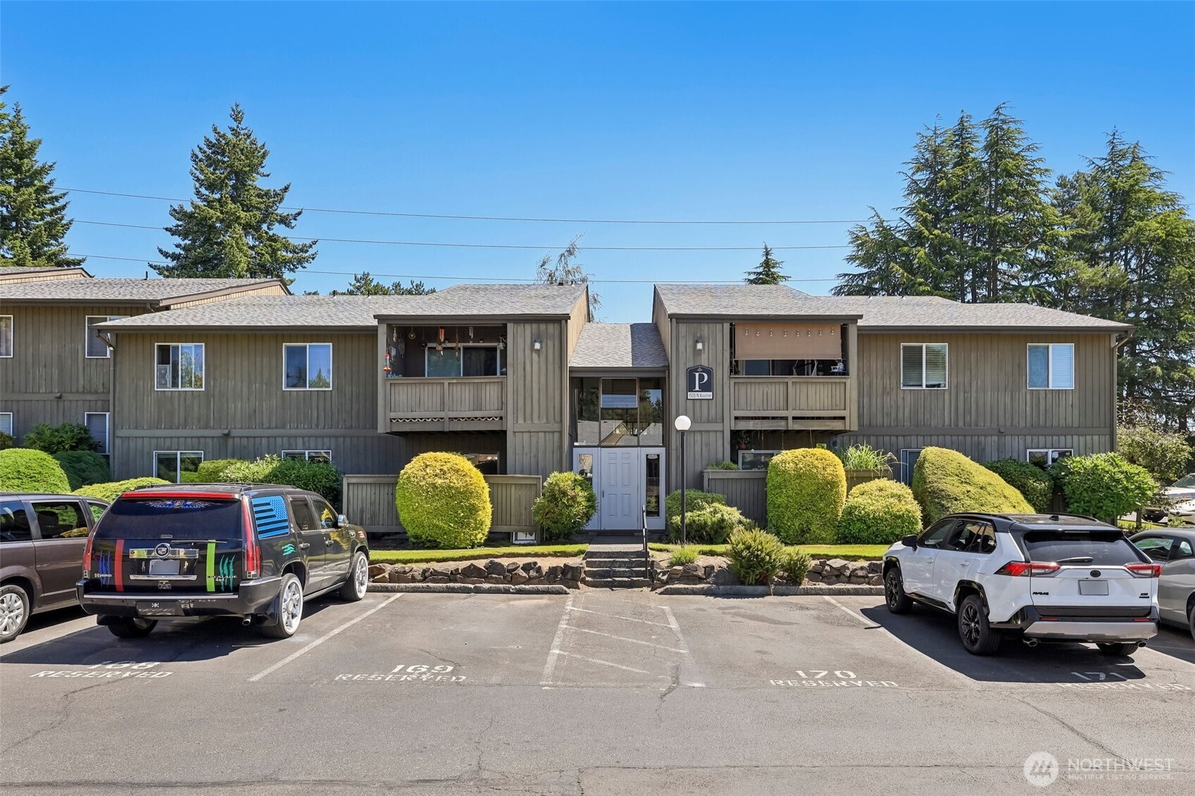 1505 N Visscher Street P105