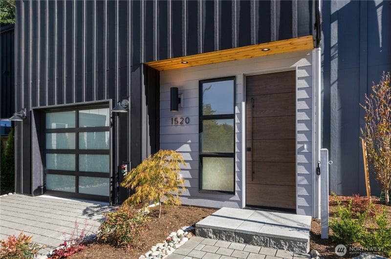 1520 NE 113th Street
