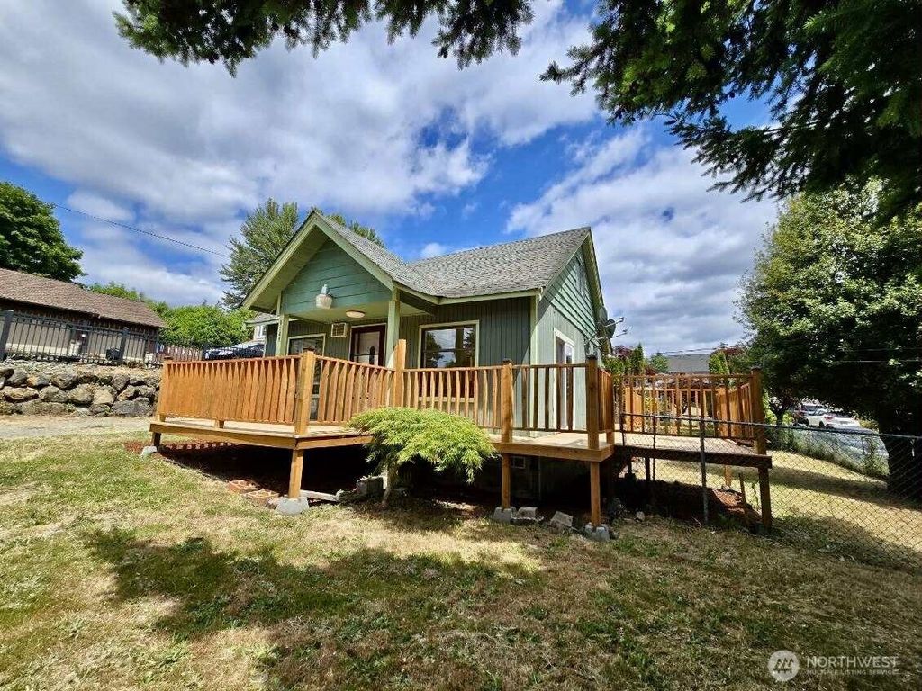 Photo of 6148 S Langston Road, Seattle, WA 98178 (MLS # 2395271)