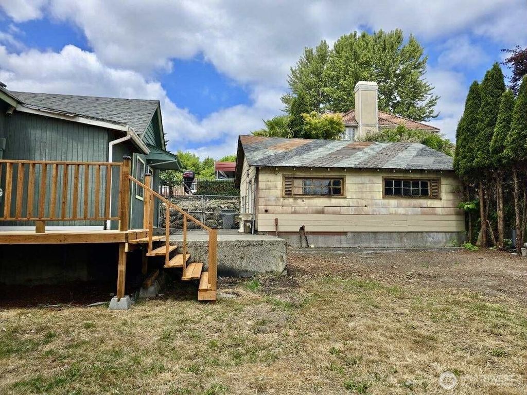 Photo of 6148 S Langston Road, Seattle, WA 98178 (MLS # 2395271)