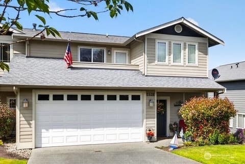 Photo of 1618 28th Street, Anacortes, WA 98221 (MLS # 2528363)