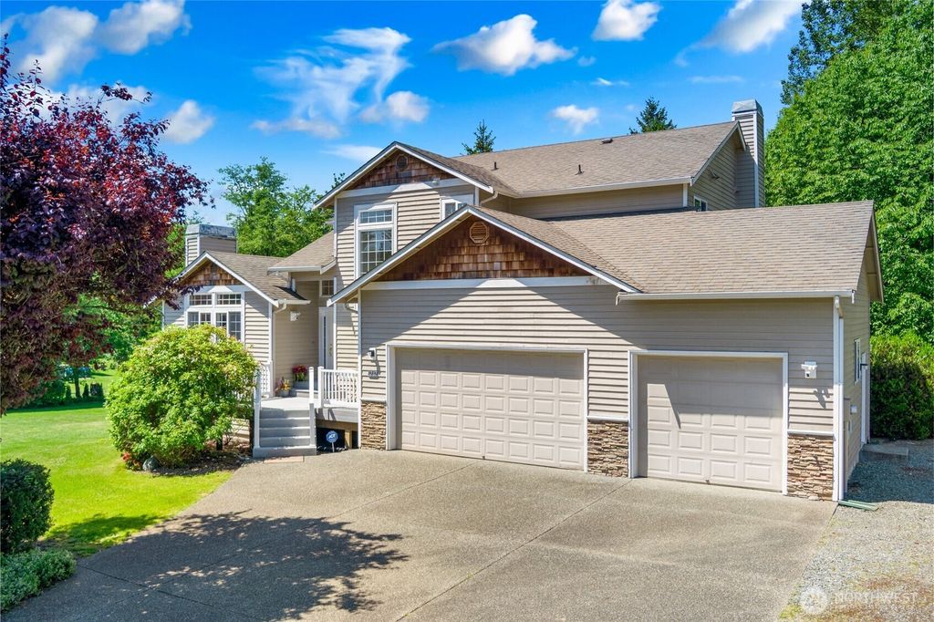 Photo of 12112 251st Avenue SE, Monroe, WA 98272 (MLS # 2430215)