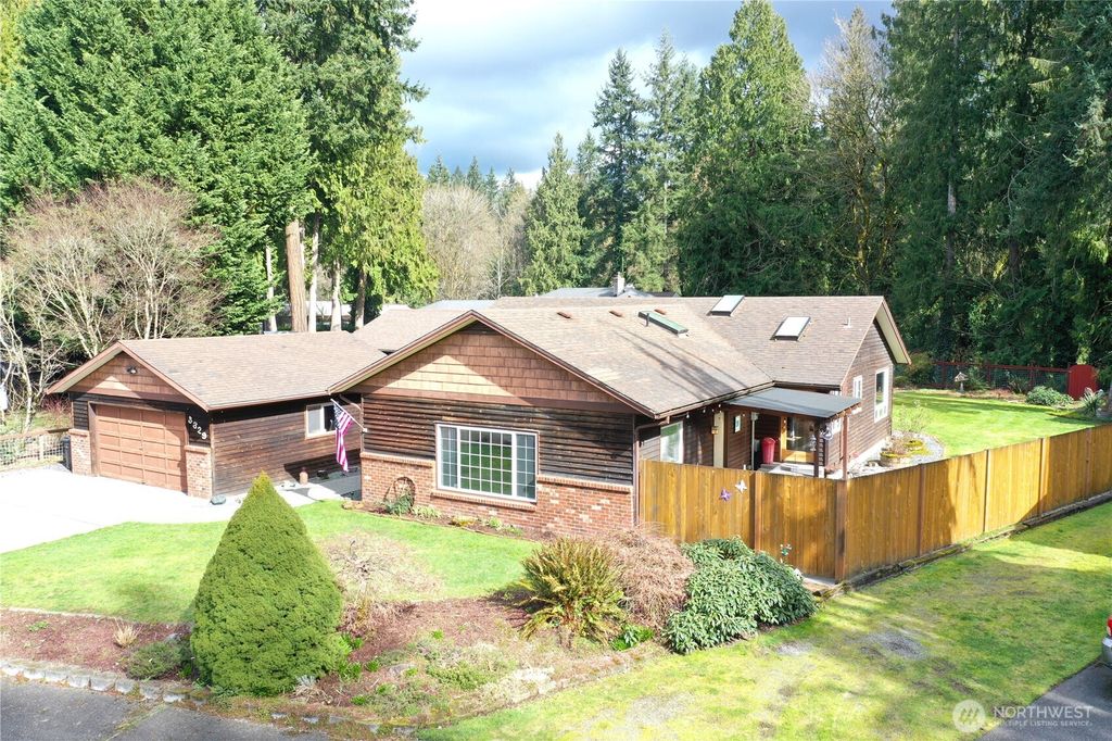 Photo of 5329 133rd Place NE, Marysville, WA 98271 (MLS # 2487001)