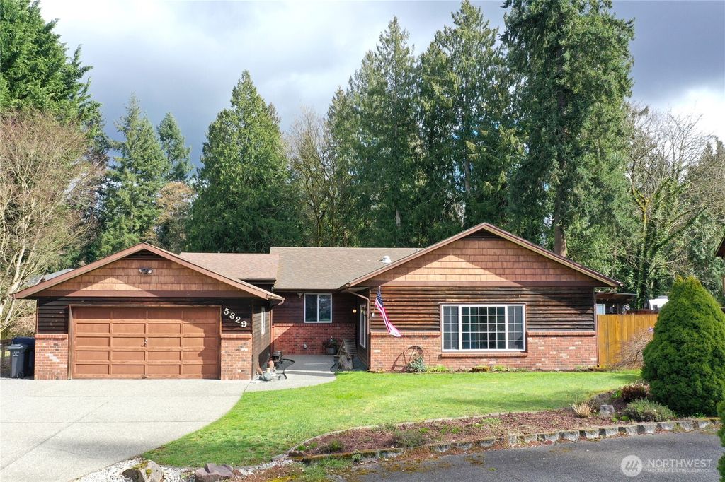 Photo of 5329 133rd Place NE, Marysville, WA 98271 (MLS # 2487001)