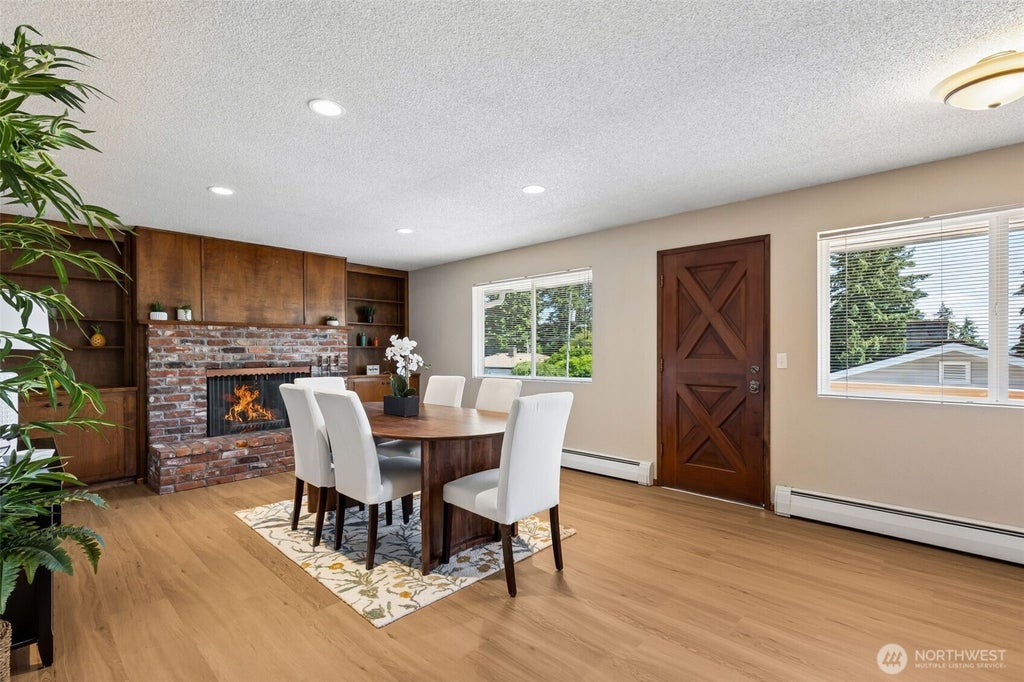 Photo of 4319 S 177th Street, SeaTac, WA 98188 (MLS # 2543526)