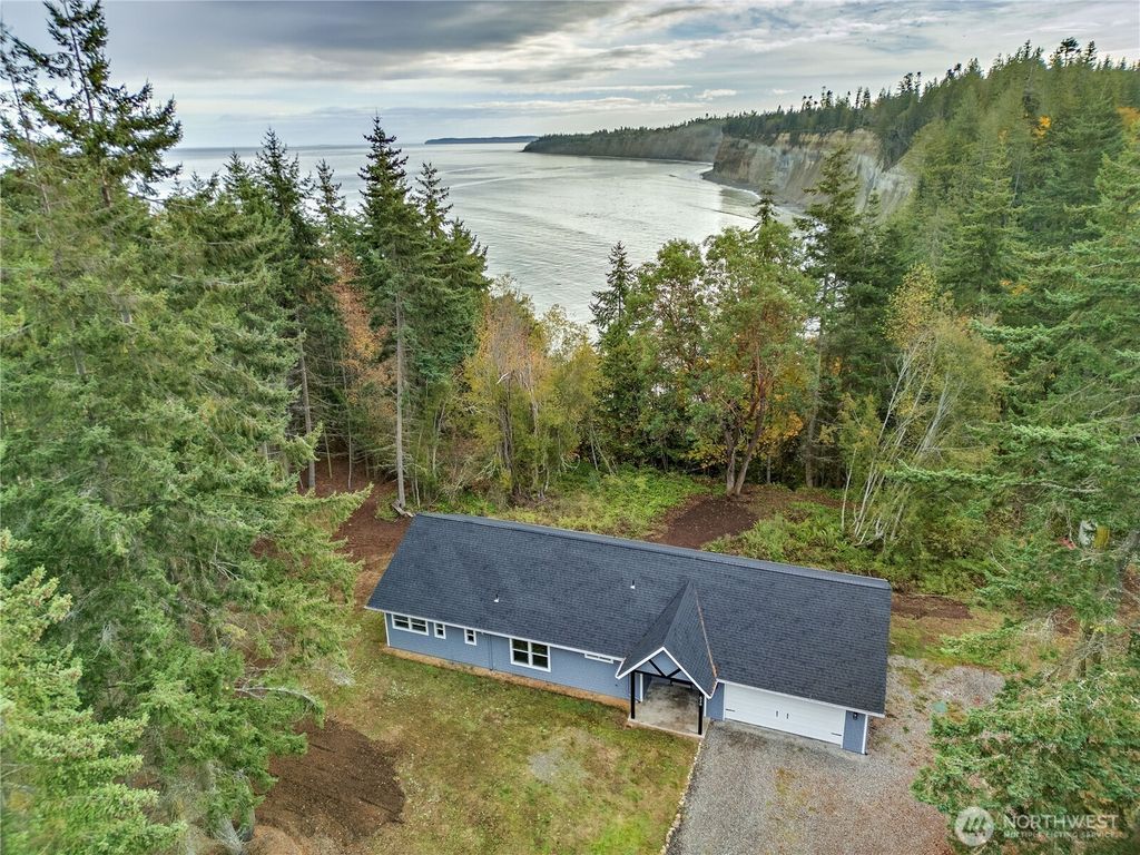 Photo of 626 Buchanan Drive, Port Angeles, WA 98362 (MLS # 2448708)