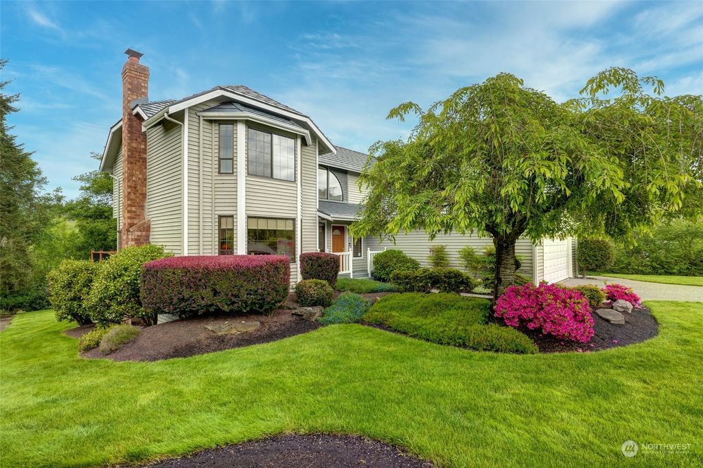 Photo of 2443 Elm Drive, Brier, WA 98036 (MLS # 2075945)