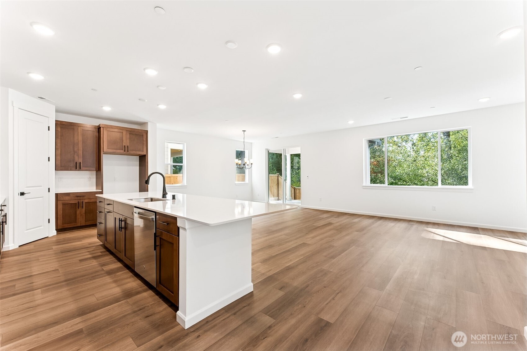 20416 E 97th Avenue E 4