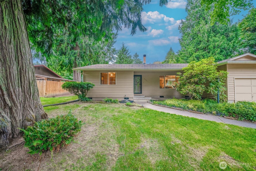 Photo of 5001 Normandy Drive SE, Olympia, WA 98501 (MLS # 2548558)