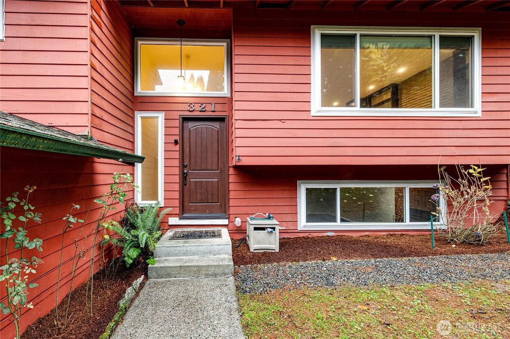 Photo of 321 216th Street SE, Bothell, WA 98021 (MLS # 2438741)