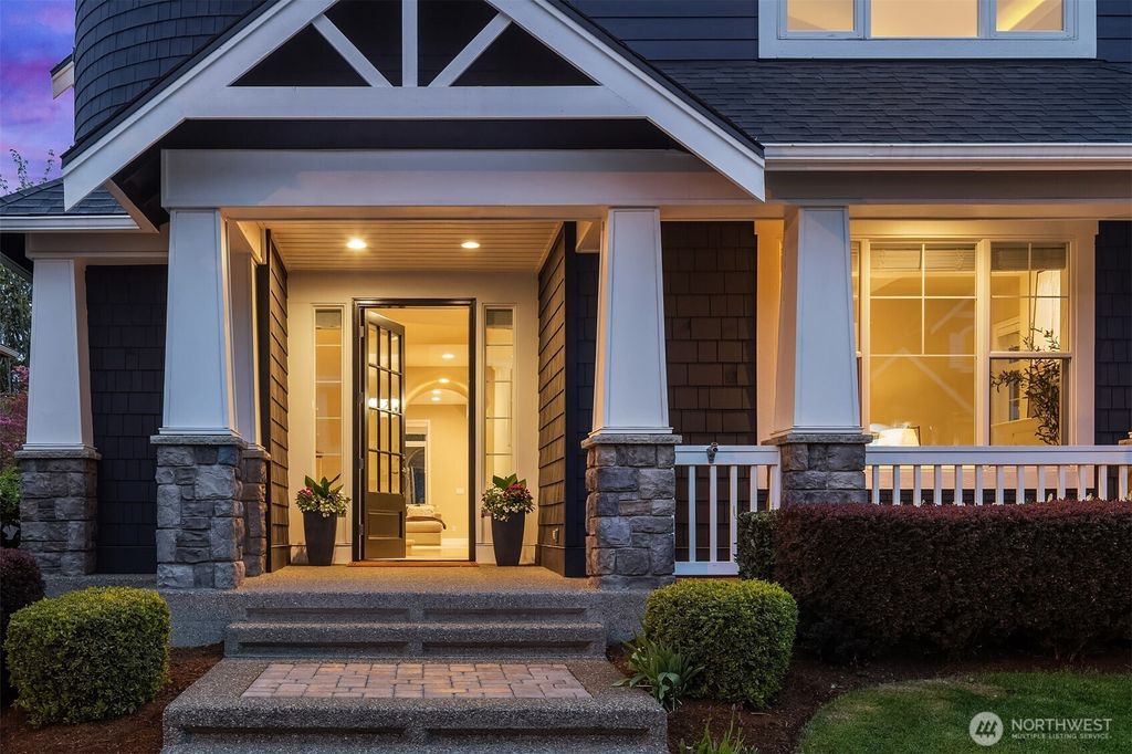 Photo of 322 240th Place SE, Sammamish, WA 98074 (MLS # 2507959)