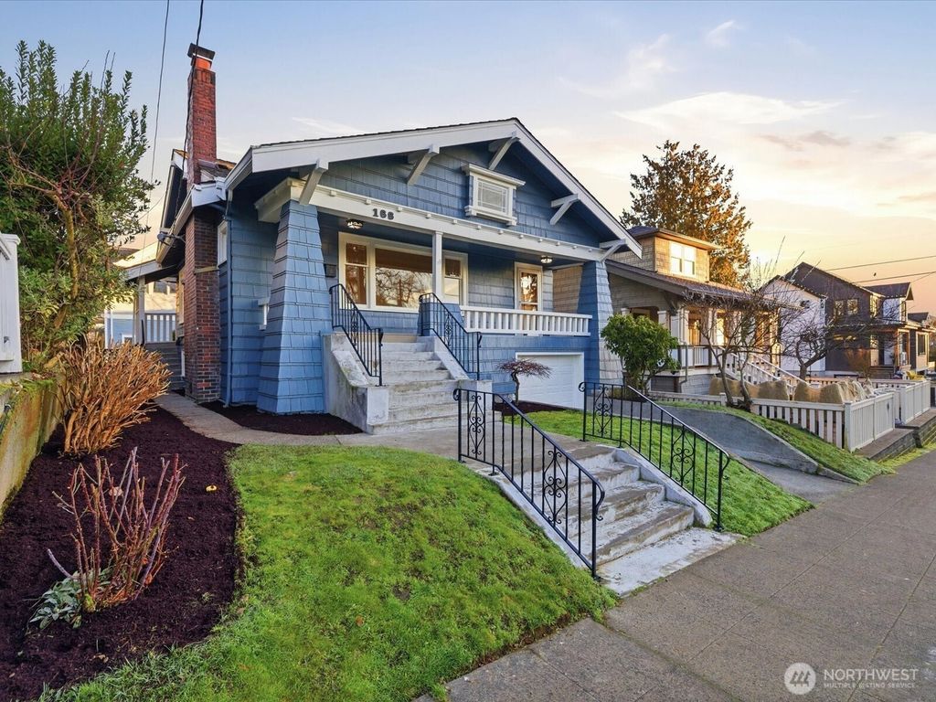 Photo of 166 Newton Street, Seattle, WA 98109 (MLS # 2477031)