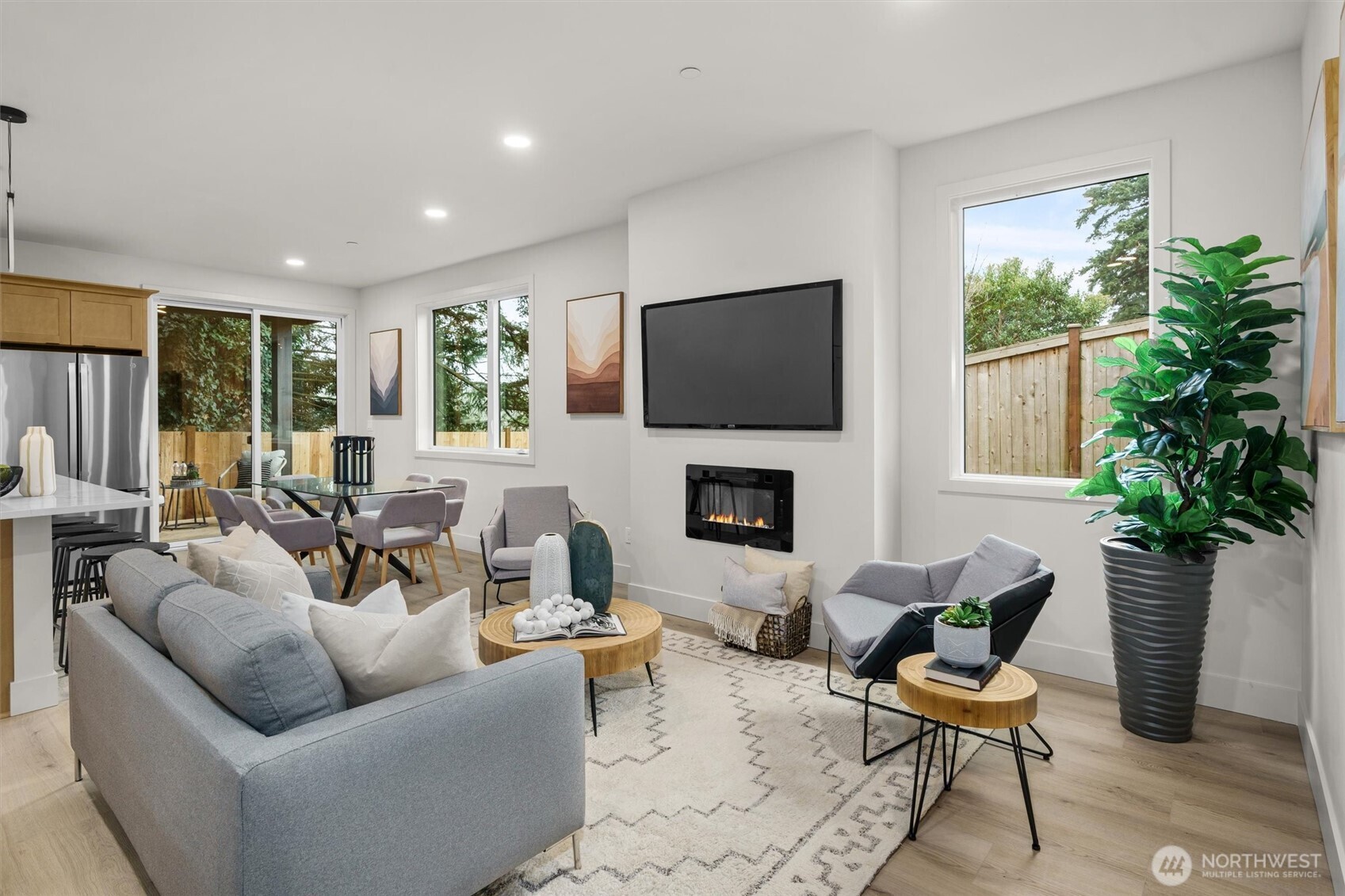 10829 104th Avenue NE