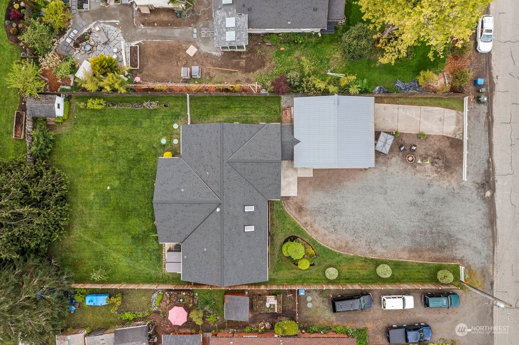 Photo of 33613 SE 44TH Place Pl, Fall City, WA 98024 (MLS # 2227403)