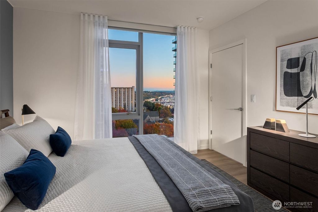 Photo of 800 Columbia Street #2201, Seattle, WA 98104 (MLS # 2464538)