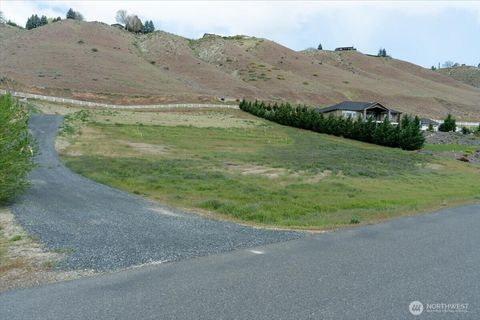 Photo of 3085 Martin Place, East Wenatchee, WA 98802 (MLS # 2509122)