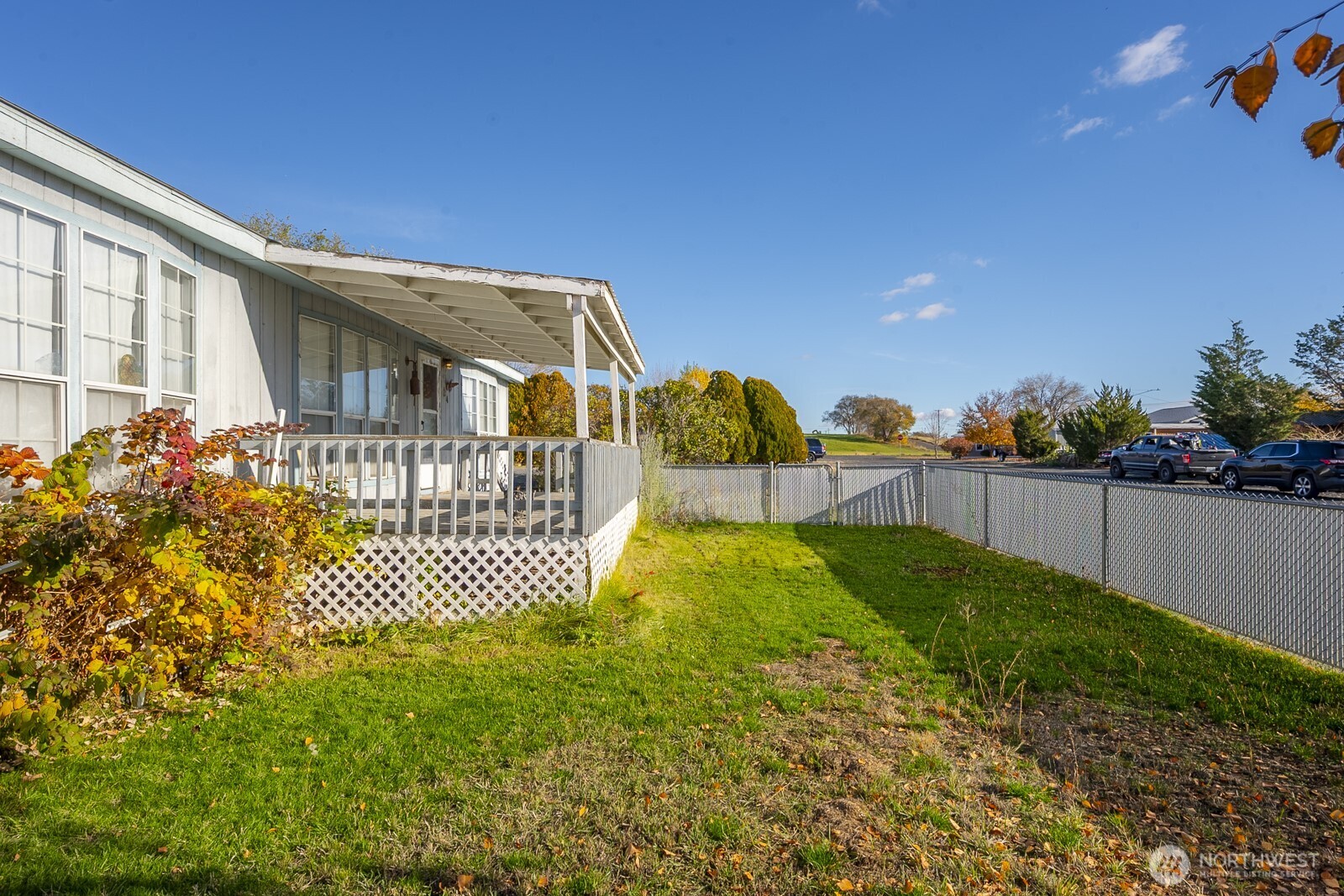 726 E Main Ave 24/25