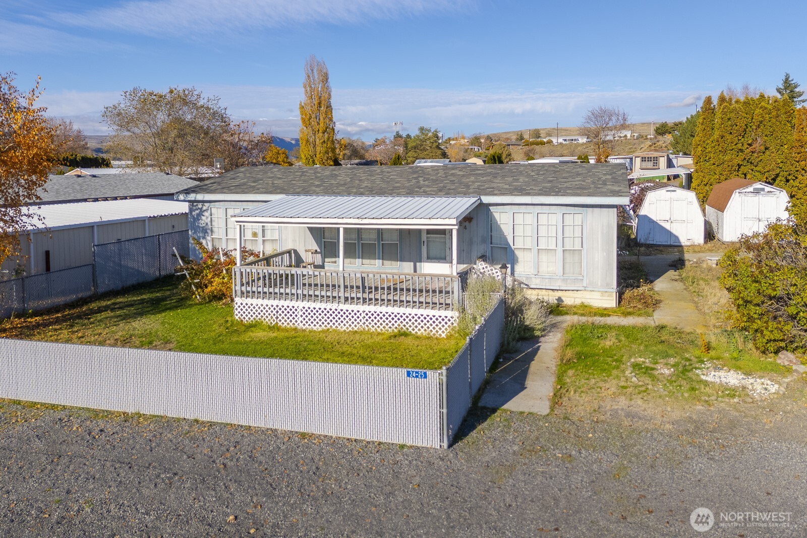 726 E Main Ave 24/25