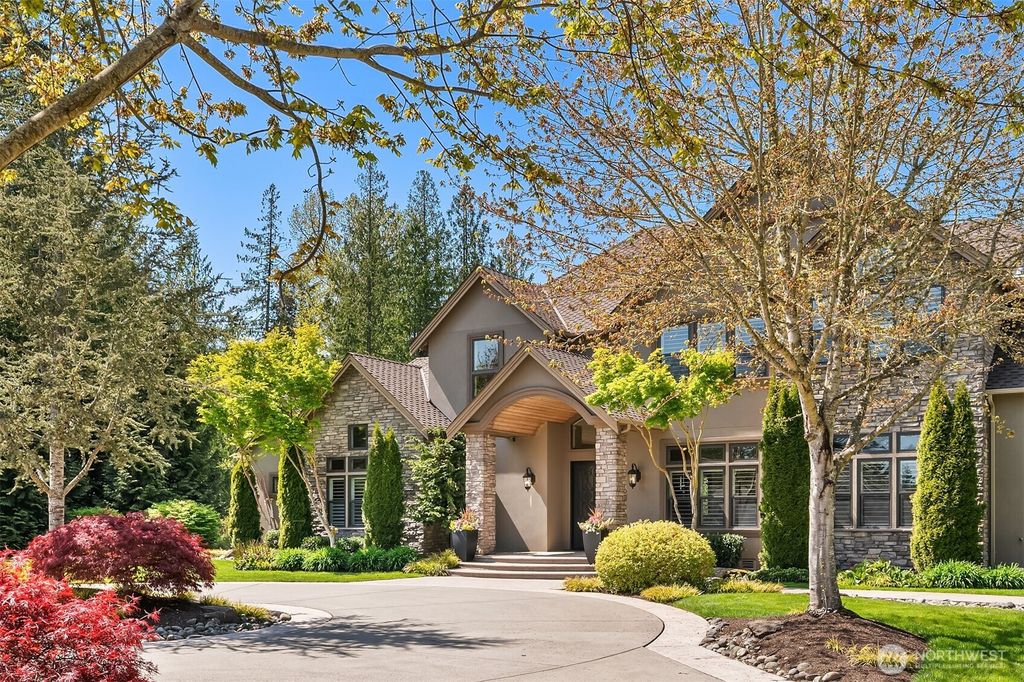 Photo of 8825 255th Avenue NE, Redmond, WA 98053 (MLS # 2356664)