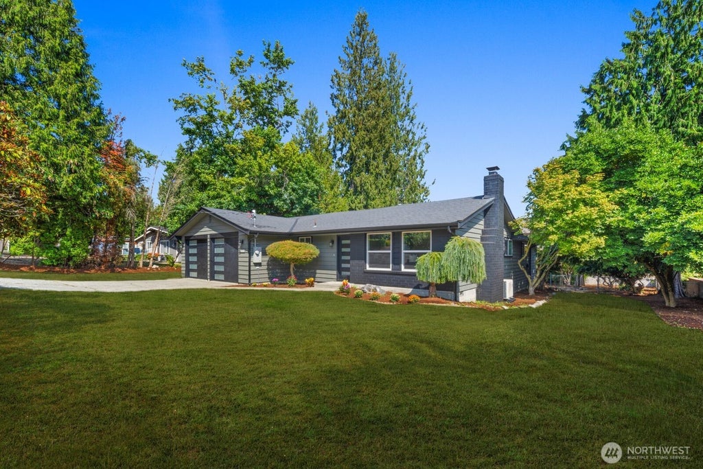 Photo of 16515 1st Ave SE AVE, Bothell, WA 98012 (MLS # 2572036)