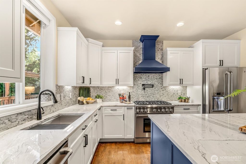 Photo of 13718 58th Street SE, Snohomish, WA 98290 (MLS # 2469011)