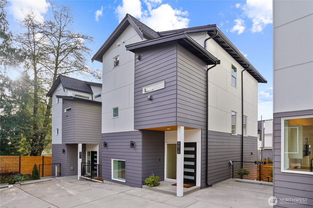 Photo of 9015 14th Avenue SW, Seattle, WA 98106 (MLS # 2463906)