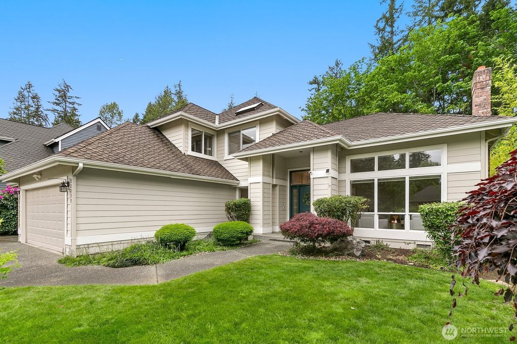 Photo of 23322 SE 26th Place, Sammamish, WA 98075 (MLS # 2375662)