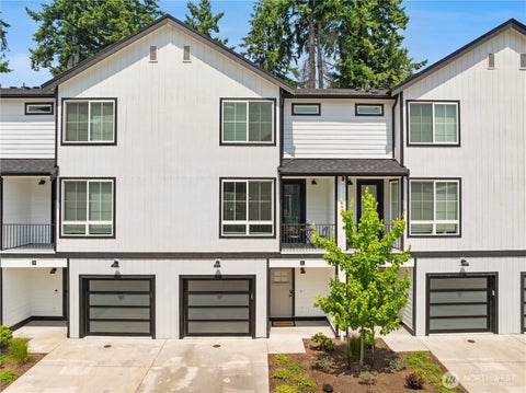Photo of 18527 1st Ave NE AVE #C, Shoreline, WA 98155 (MLS # 2544001)