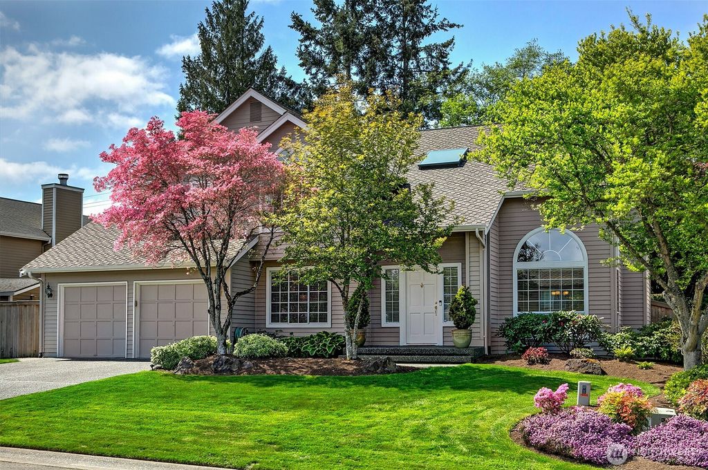 Photo of 10908 53rd Avenue W, Mukilteo, WA 98275 (MLS # 2368193)