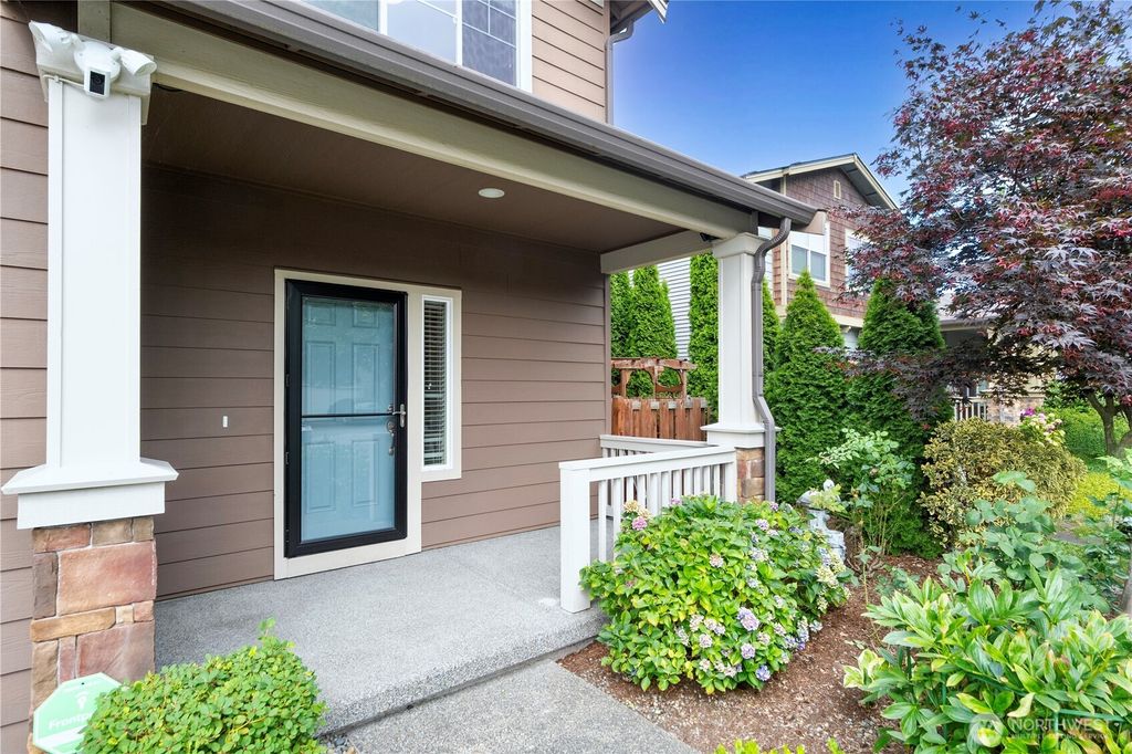 Photo of 6313 Victoria Avenue SE, Auburn, WA 98092 (MLS # 2424121)