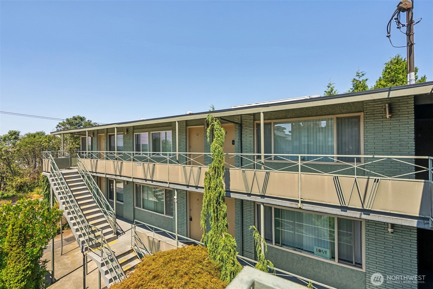 2350 Beacon Avenue S