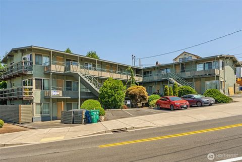 Photo of 2350 Beacon Avenue S, Seattle, WA 98144 (MLS # 2440960)