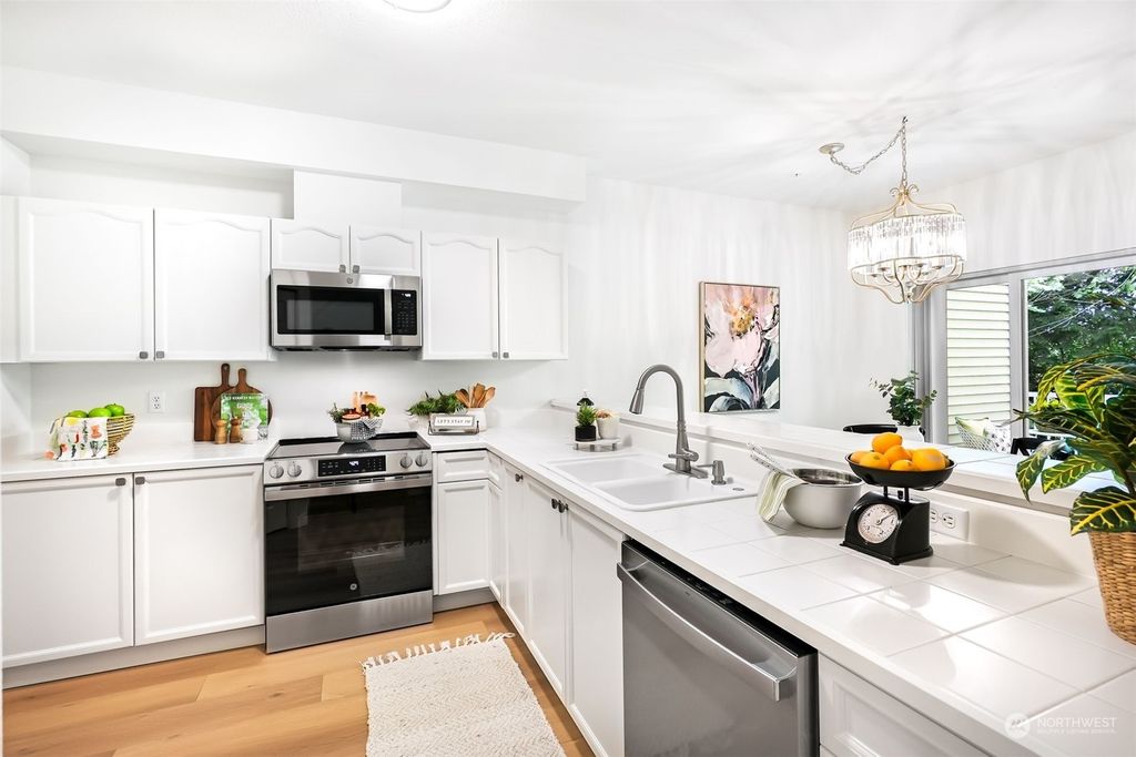 Photo of 17106 123rd Place NE #Q202, Bothell, WA 98011 (MLS # 2271796)