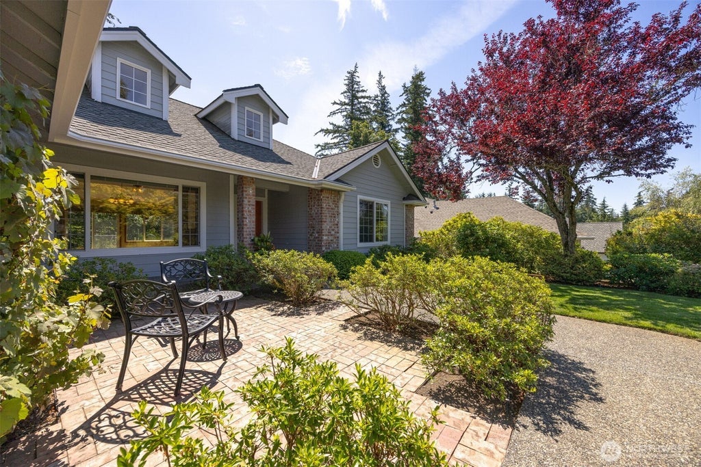 Photo of 3128 Tanglewood Lane, Bellingham, WA 98226 (MLS # 2552413)