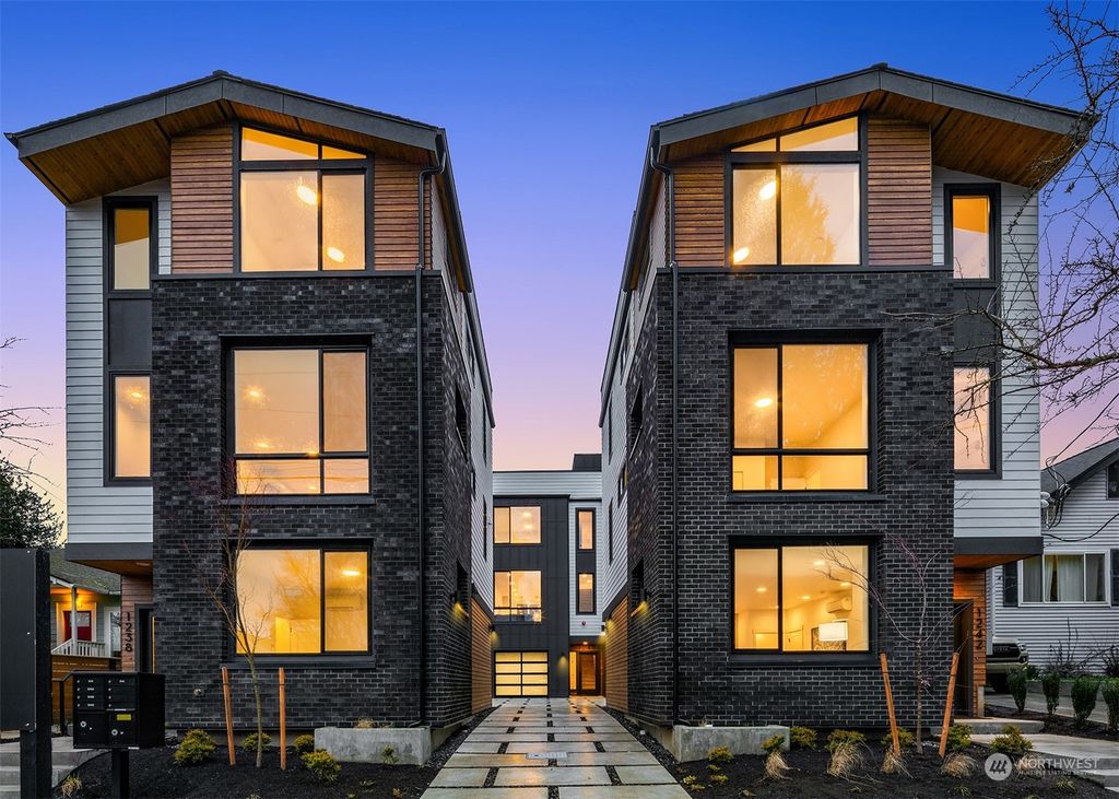 Photo of 1238 NE 69th Street, Seattle, WA 98115 (MLS # 2219179)