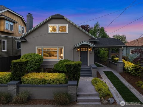 826 34th Avenue Seattle WA 98122