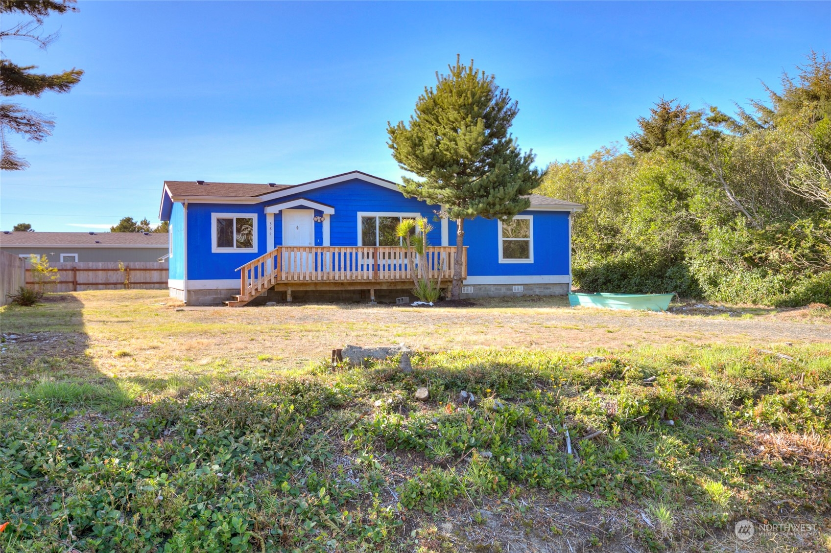 384 N Razor Clam Drive SW