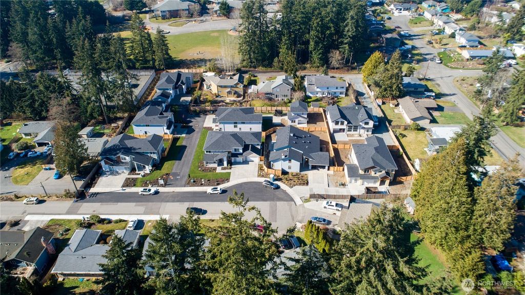 Photo of 16612 63rd Avenue W, Lynnwood, WA 98037 (MLS # 2341245)