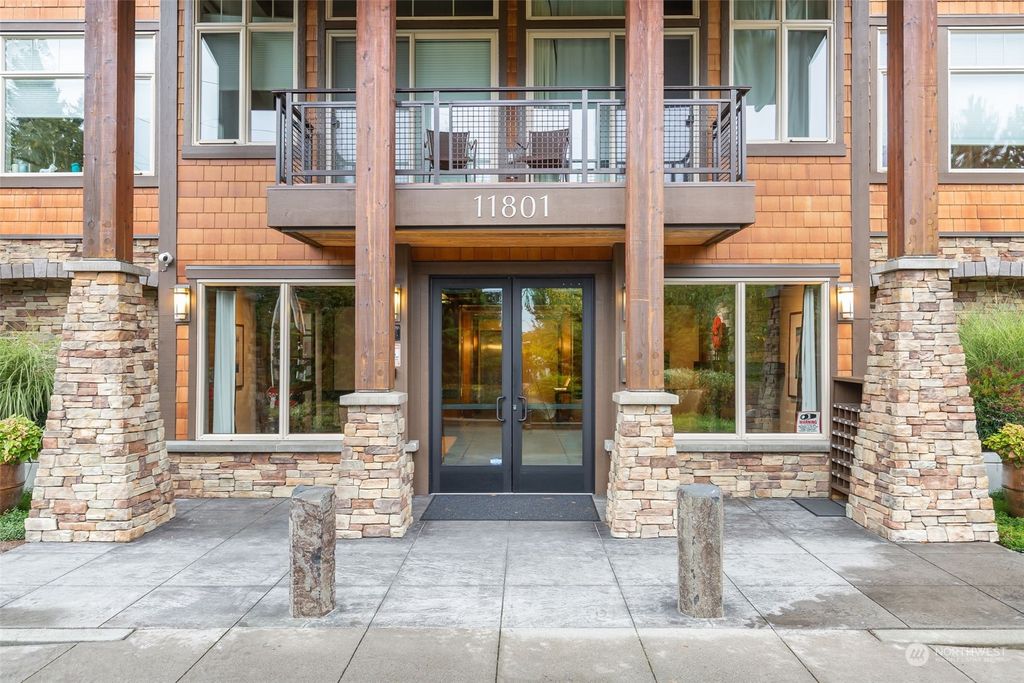 Photo of 11801 Harbour Pointe Boulevard #314, Mukilteo, WA 98275 (MLS # 2166646)