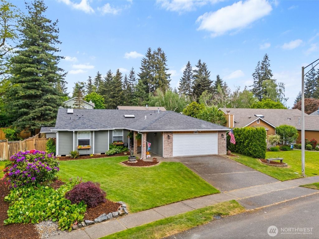 Photo of 2408 Woodfiled Loop SE, Olympia, WA 98501 (MLS # 2525370)