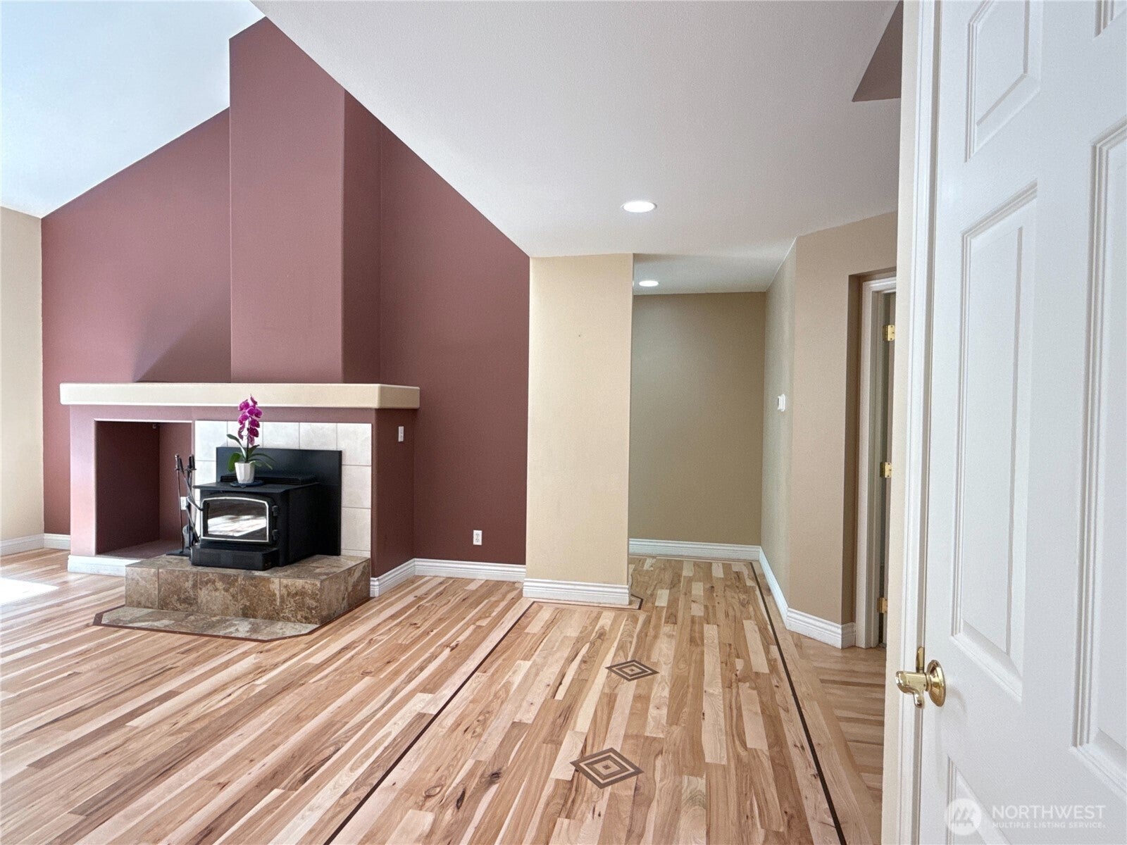 15 Leighbrook Lane