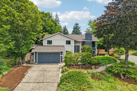 Photo of 12004 81st Avenue NE, Kirkland, WA 98034 (MLS # 2562729)