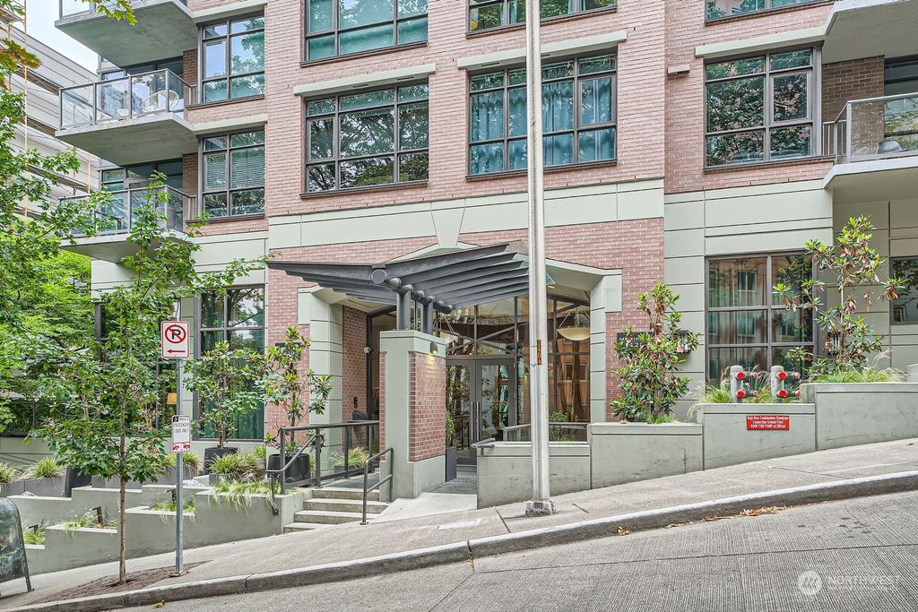 Photo of 1420 Terry Avenue #1107, Seattle, WA 98101 (MLS # 2329994)