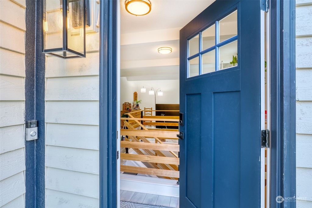 Photo of 1227 99th Avenue SE, Lake Stevens, WA 98258 (MLS # 2190752)