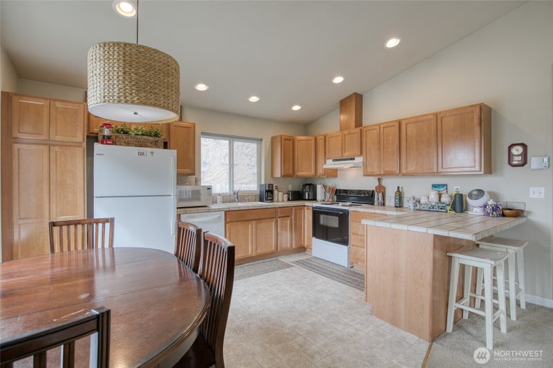 414 Salina Cruz Avenue SW