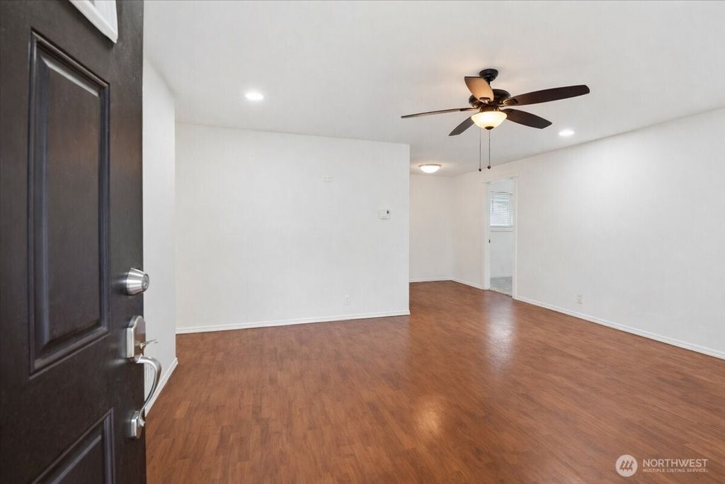 Photo of 4404 SE 3rd Place, Renton, WA 98059 (MLS # 2491929)