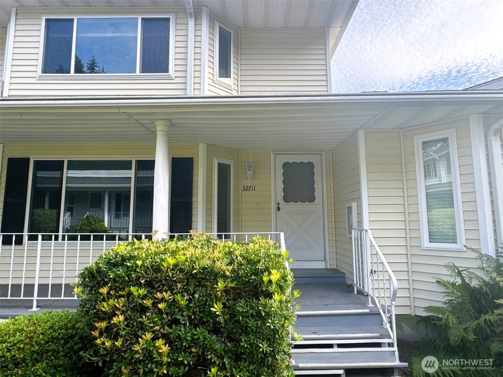 Photo of 32711 1st Place S #235, Federal Way, WA 98003 (MLS # 2582418)