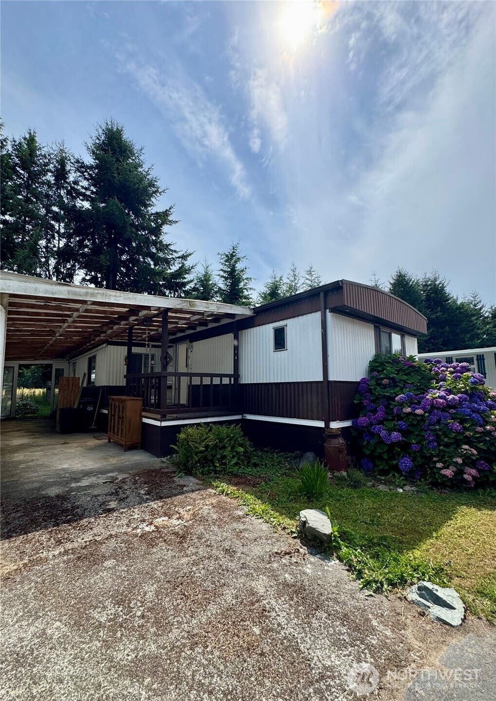 Photo of 2210 Old Highway 99 Road S #9, Mount Vernon, WA 98273 (MLS # 2553894)