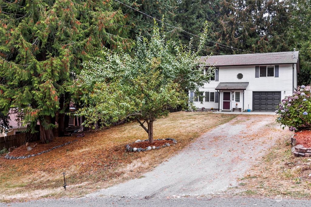 Photo of 3403 158th Place NE, Stanwood, WA 98292 (MLS # 2011860)