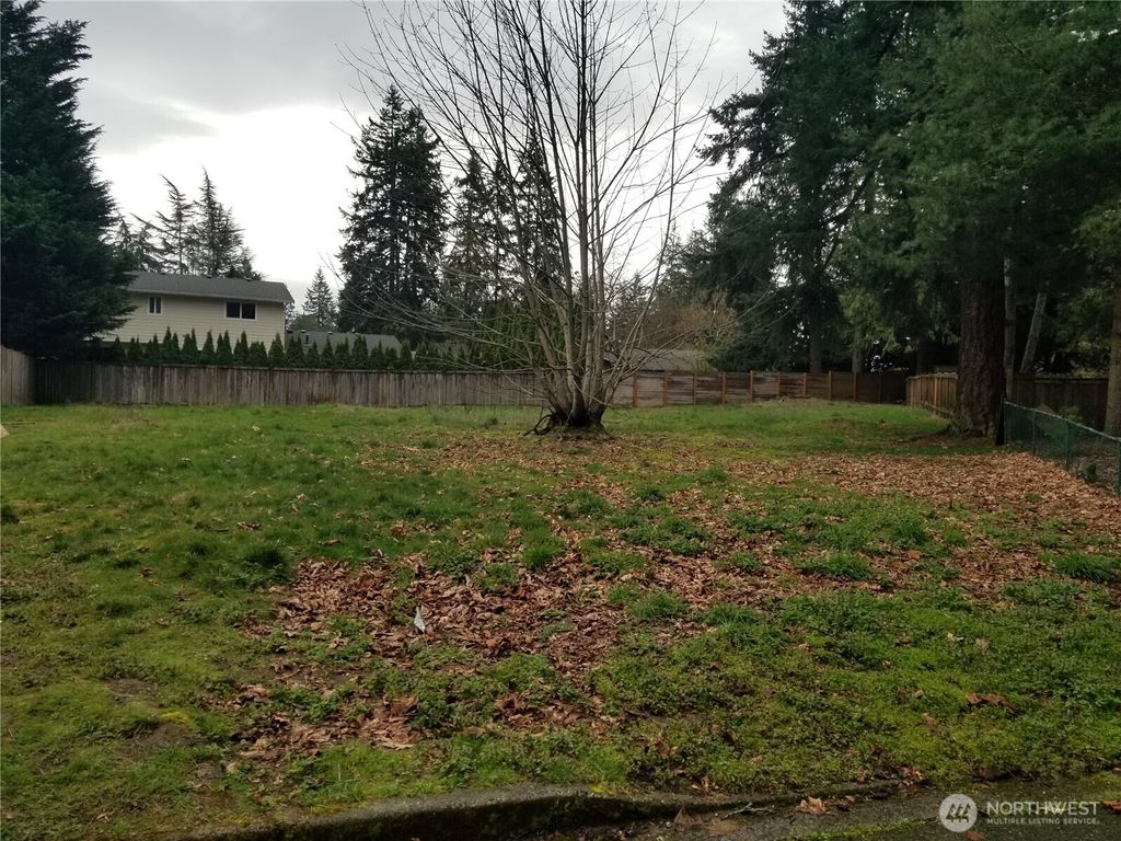 Photo of 13849 71st Place NE, Kirkland, WA 98034 (MLS # 2494108)
